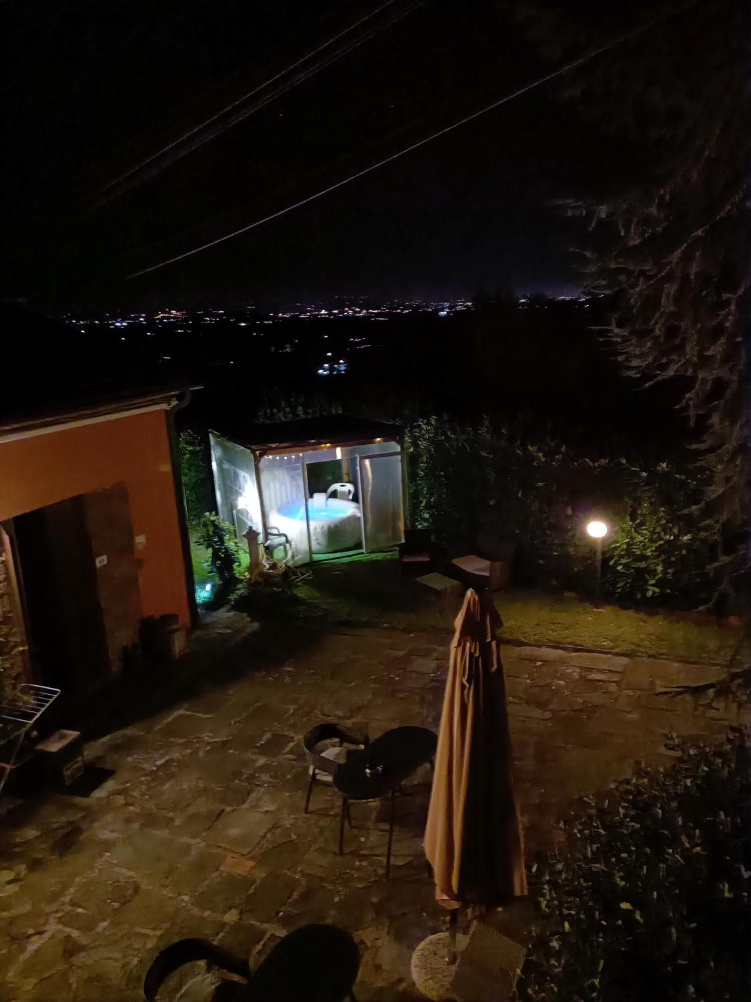 Il Borgo Dei Pini Apartment วินชี ภายนอก รูปภาพ